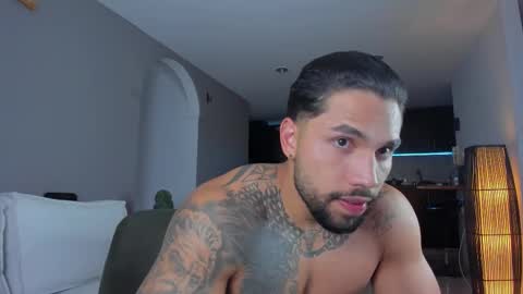 joe_esthetic online show from March 26, 10:15 pm