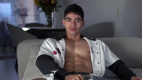 joe_steel1 online show from January 14, 11:31 am