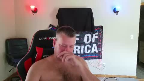 joejoe__ online show from July 12, 6:33 pm