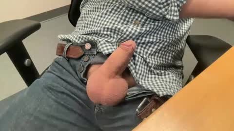 Snapshot of joekmerchant chatting on December 3, 10:45 pm Joseph online show from December 3, 10:45 pm