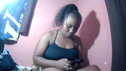 joenah012 online show from July 16, 2:53 pm