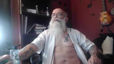 joeyzzz1 online show from April 4, 3:41 pm