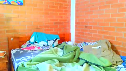 johan70nsexy online show from July 15, 5:06 pm
