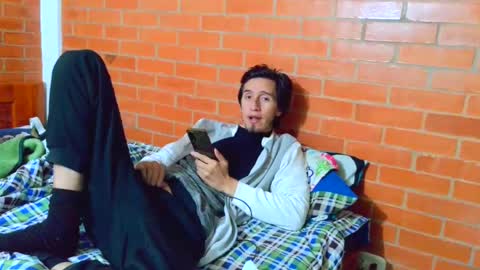 johan70nsexy online show from July 3, 4:28 am
