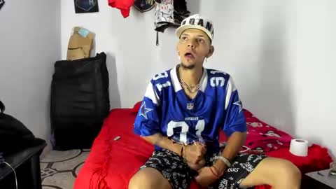 johan_and_antonella online show from March 15, 11:02 am