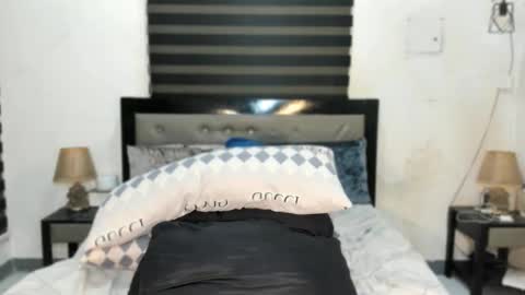 STRICTLY NO TIPS NO SHOW online show from December 16, 2:41 am