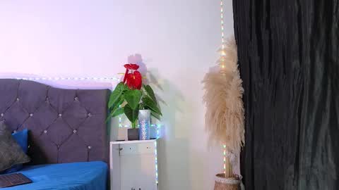 John  online show from March 5, 12:14 pm