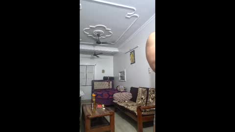 john_desihunk online show from April 20, 9:12 am