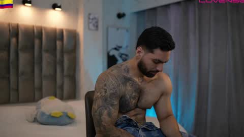 john online show from March 29, 5:58 pm