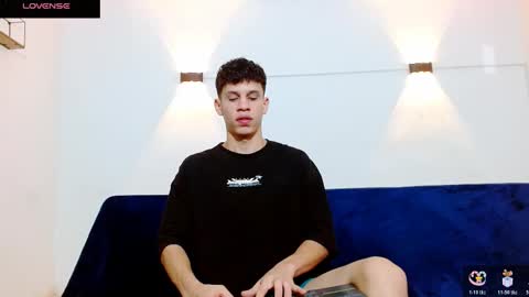 john_ssnow29 online show from November 18, 9:45 am