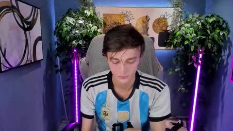 John online show from October 16, 7:41 am