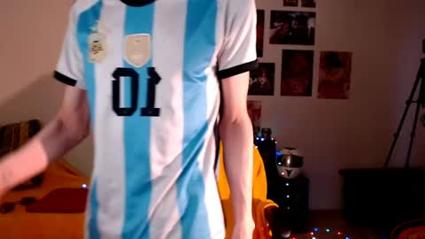 john_winx online show from April 27, 1:52 pm