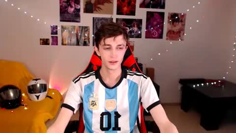 john_winx online show from June 29, 3:01 pm