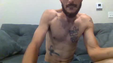 johnjones585121 online show from May 21, 10:05 pm