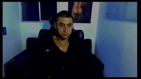 Johnny online show from December 15, 1:01 am