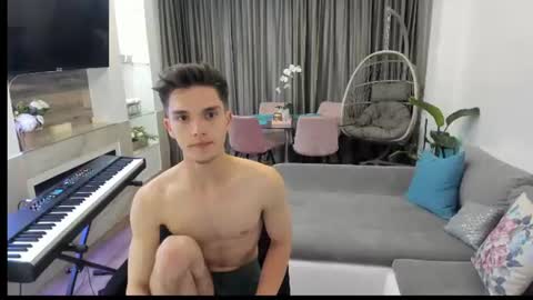 Johnny k. online show from June 19, 7:31 pm