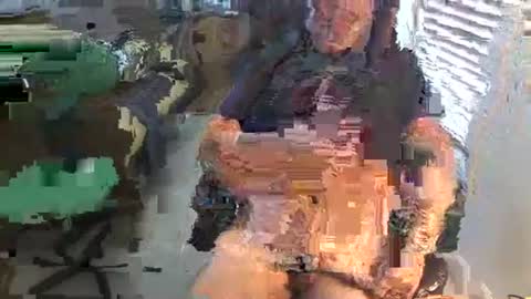 johnnys110153 online show from January 18, 7:01 pm