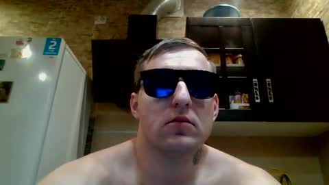 johny27 online show from November 1, 1:10 pm