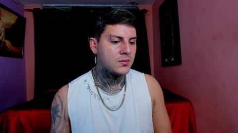 Johny online show from December 2, 5:26 am