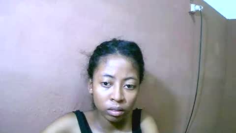 joliekah27 online show from March 4, 11:54 pm