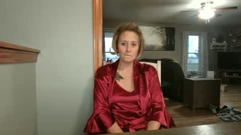 Jolie online show from December 1, 9:50 pm