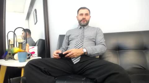  JONAS BEARD  online show from September 9, 3:12 pm