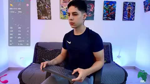 Instagram jonathanfit14 online show from July 5, 1:18 pm