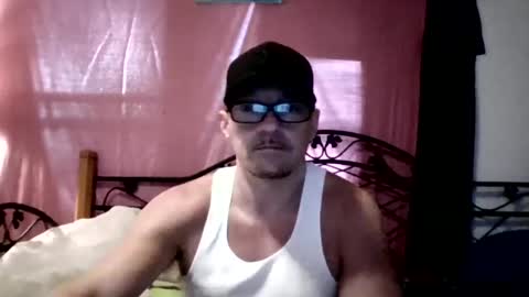 jonesmc629844216 online show from June 21, 12:33 pm