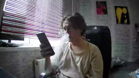 Snapshot of jonnymyloka chatting on March 11, 11:33 am JONNY online show from March 11, 11:33 am