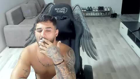 jonnyporn1 online show from September 16, 8:12 pm