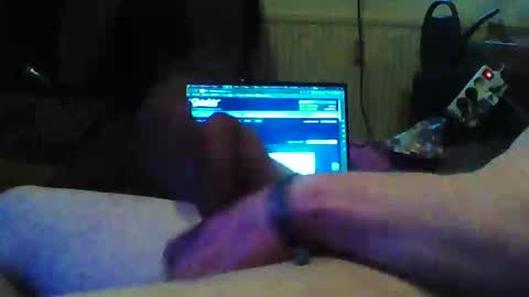 jooshi1981 online show from November 20, 7:07 am