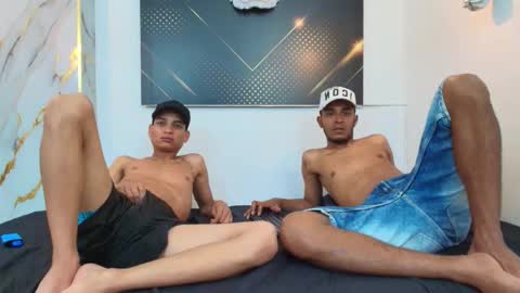 jordanandandrew online show from October 1, 9:35 pm