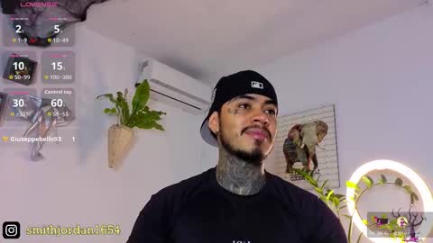 Jordan Smith online show from October 18, 8:35 pm