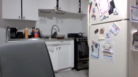 Jordyn online show from January 7, 11:32 pm