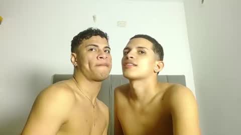 JOSE AND DANIEL online show from July 5, 4:52 am