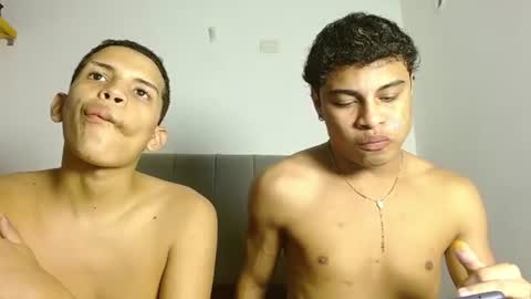 JOSE AND DANIEL online show from June 25, 3:58 am