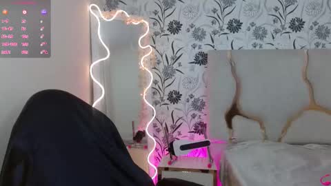 Joselyn  online show from February 1, 11:51 am