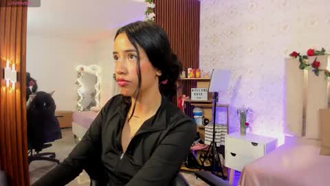 Joselyn  online show from March 22, 1:48 pm