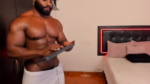Snapshot of joseph_palacios chatting on January 27, 7:35 am joseph palacios online show from January 27, 7:35 am