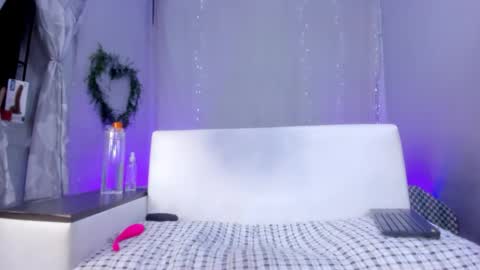 Snapshot of josesweet_ chatting on October 9, 7:19 pm Jose online show from October 9, 7:19 pm