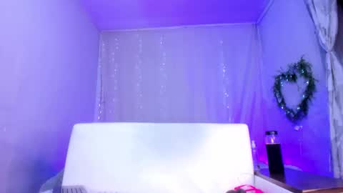 Snapshot of josesweet_ chatting on November 1, 4:00 am Jose online show from November 1, 4:00 am