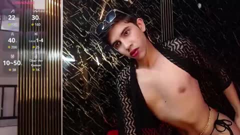 joshua_saenz_ online show from June 5, 10:37 pm