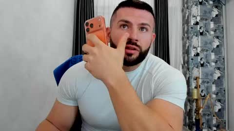 joshuamuscle69 online show from March 12, 11:14 am