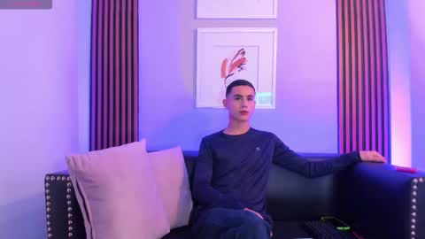 Jostyn Rous online show from March 17, 12:32 pm