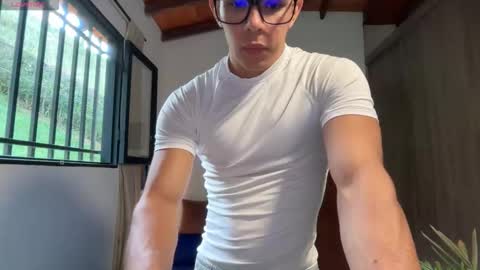 Im Jouliano online show from February 27, 10:13 pm