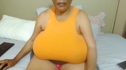 DairyQueen online show from November 20, 10:47 am