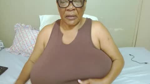 DairyQueen online show from February 22, 9:24 am