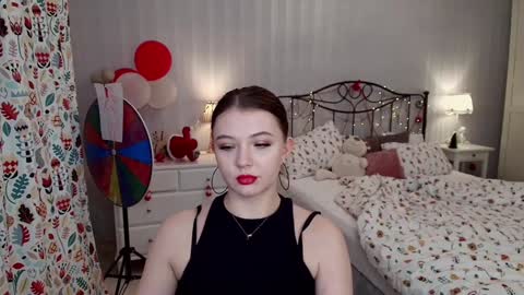 Ginny online show from December 28, 7:43 pm