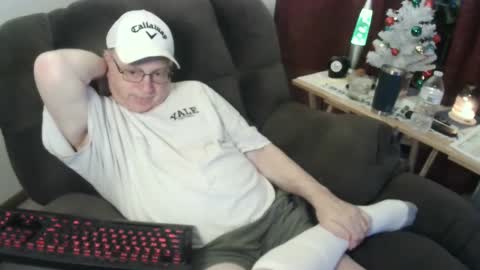 jpmel99 online show from December 29, 3:11 am