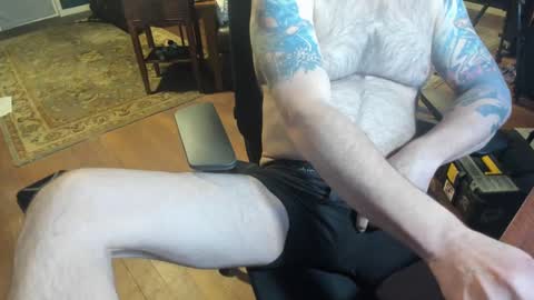 jsimon04 online show from February 25, 2:26 pm